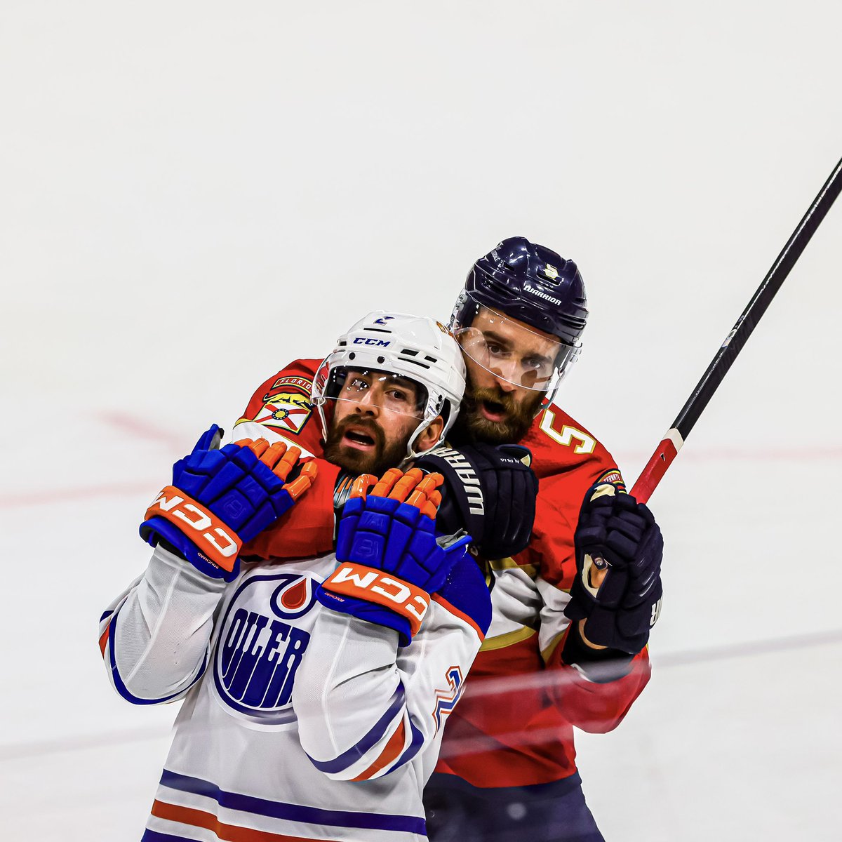 FLACatsCulture's tweet photo. @EdmontonOilers Bouch, a man who has won nothing in his career: 10.5M AAV. 

Ekblad, 2 time Stanley Cup Champion: 6.1M AAV. 

HAHAHAHAHAHAHAHAHAHAHAHAHAHA https://t.co/rQAHqVDphF
