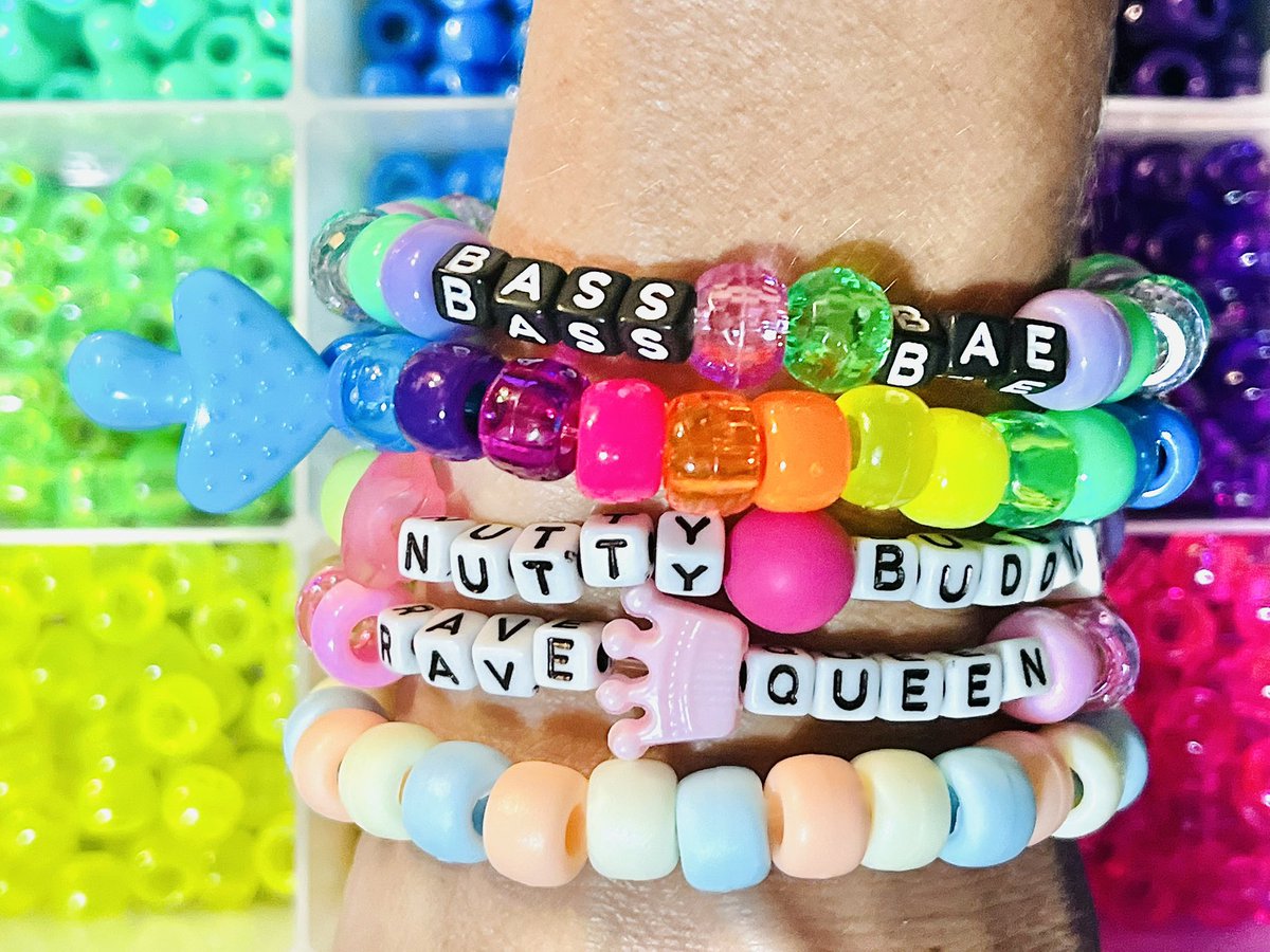 KandiRager's tweet photo. Any bass baes out there?!

https://t.co/6OKDqzLI9Y https://t.co/imMr86bpIk