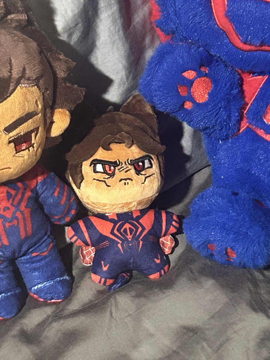 VioletHat49191's tweet image. Hey, check out what came in! @rat2two ‘s meegle is joining his brothers today! Thank you so much, @rat2two !!!! 🥰