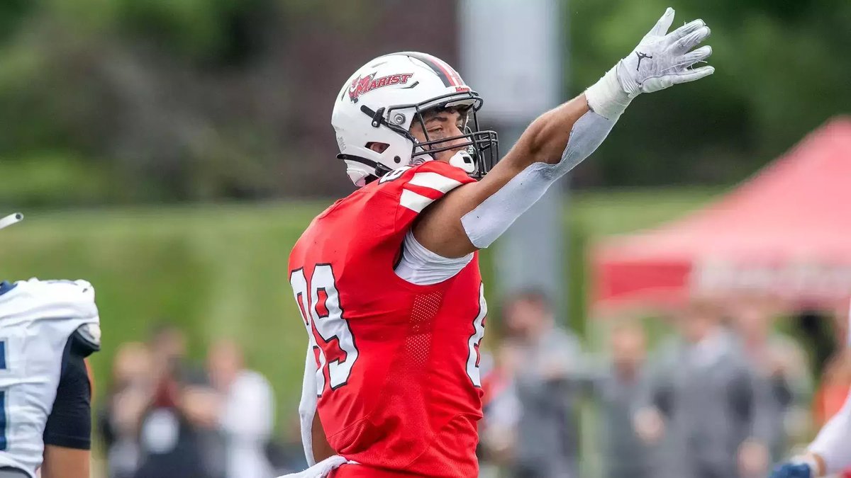 Mike Willis (@coachmwillis) on Twitter photo #TheFoxhole26 just got more versatile - fired up for our newest <a href="/Marist_Fball/">Marist Football</a> ATH! #FPT #MET #TheFoxhole26 just got more versatile - fired up for our newest <a href="/Marist_Fball/">Marist Football</a> ATH! #FPT #MET