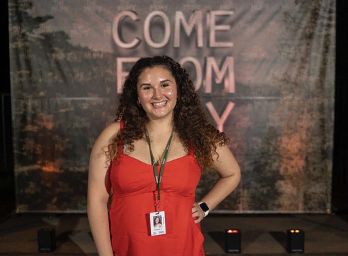 AnnaKait Peters Bahkou won Best Youth Lead Actress for her role in Ragtime, presented last night at the Arts For Life Best Performance Awards.
You can catch her in Come From Away at The Muny tonight through July 2. Congratulations and good luck, AnnaKait!