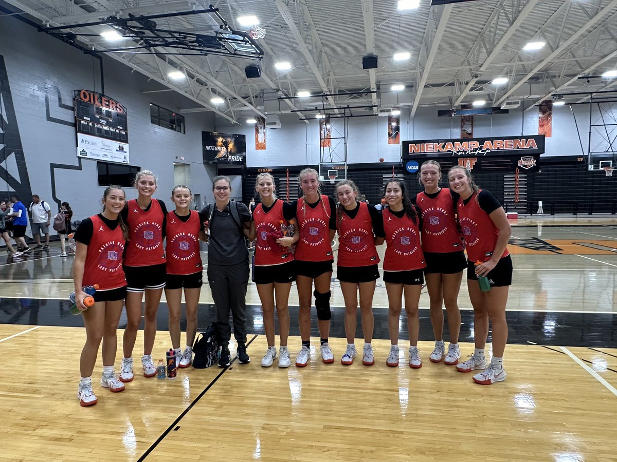 PHGirlsHoops's tweet photo. These girls are putting in the work and embracing every challenge! Competing hard against elite competition and growing every day. Proud of their effort, energy, and toughness! GREAT summer so far. Let’s finish strong! 💪🏀 https://t.co/9fY3vsgztp