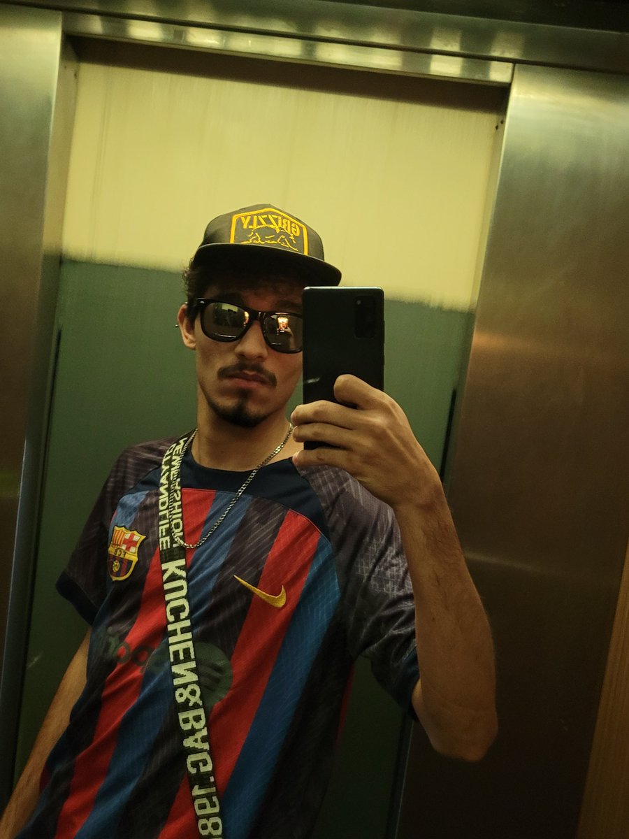 malboro de melancelo™ tweet media