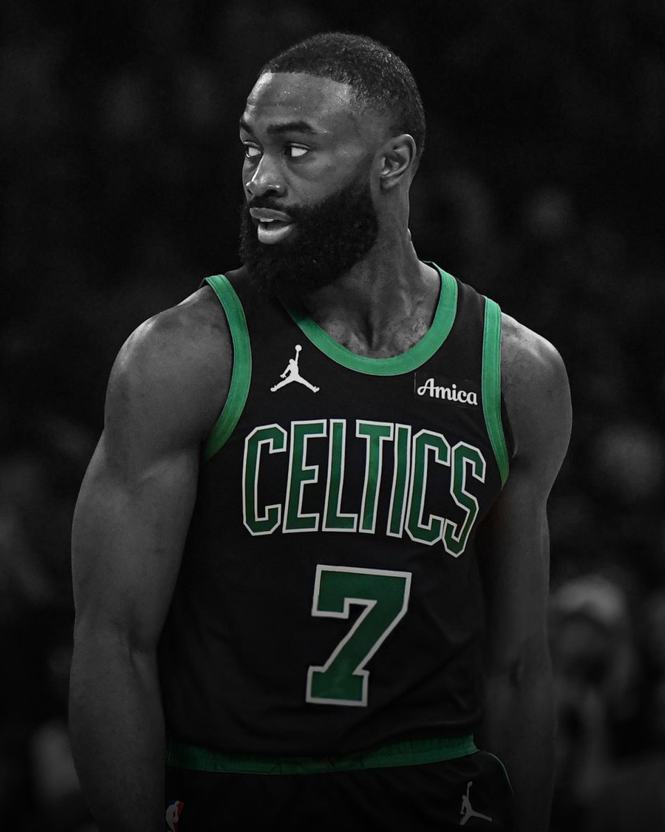 globe ☘️ tweet media