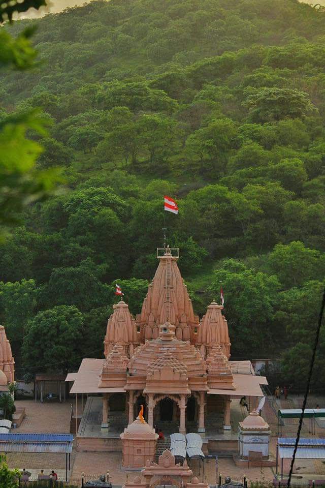 તુલશીશ્યામ 🙏🚩

🐾🐾🐾ગીર🌳🌿🌱