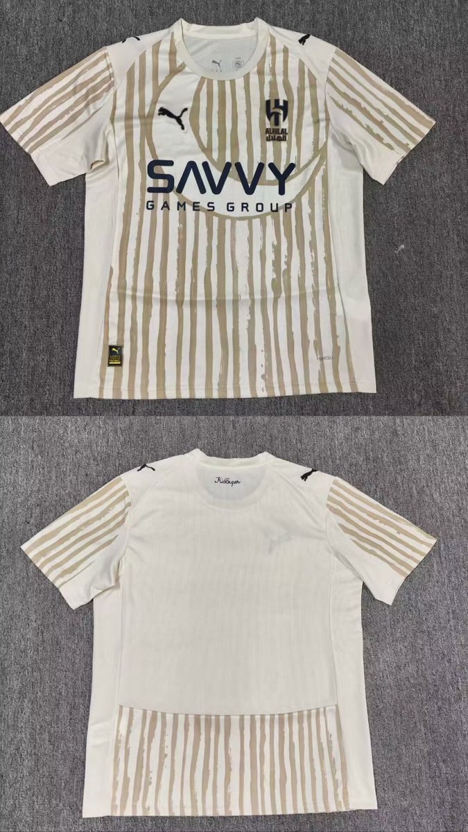 سحب على تيشيرتين للهلال بمناسبة الوصول لدور ال ١٦💙💙🤍🤍
الشروط:-
- فولو لحساب المتجر في التيك توك 
- لايك
- رتويت
وبالتوفيق للجميع💙