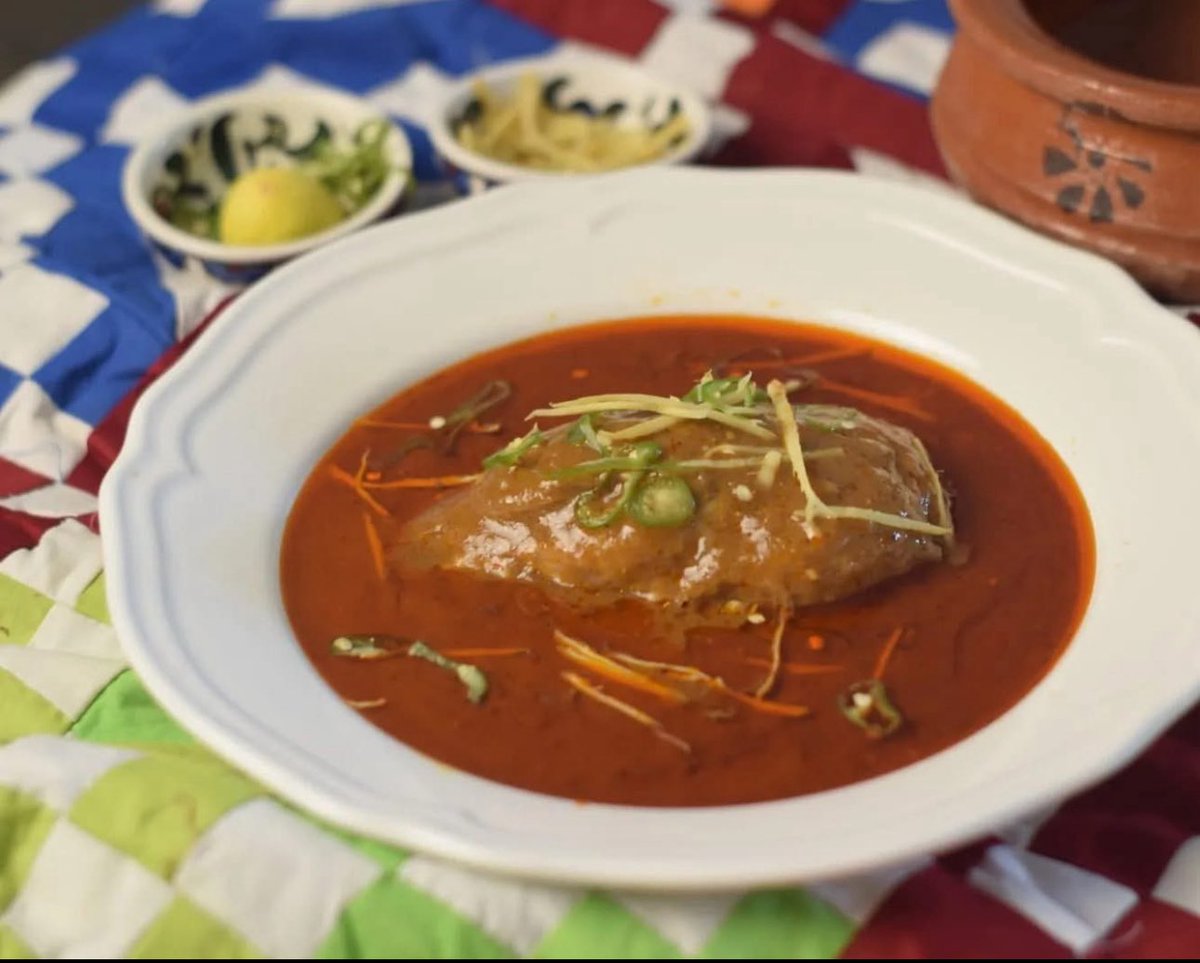 bakhtiarh's tweet photo. #BeefNihari a national dish of a country? https://t.co/QM5HeDPFD8