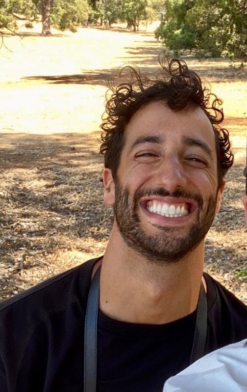 happy birthday to the man with the prettiest smile out there ❤️