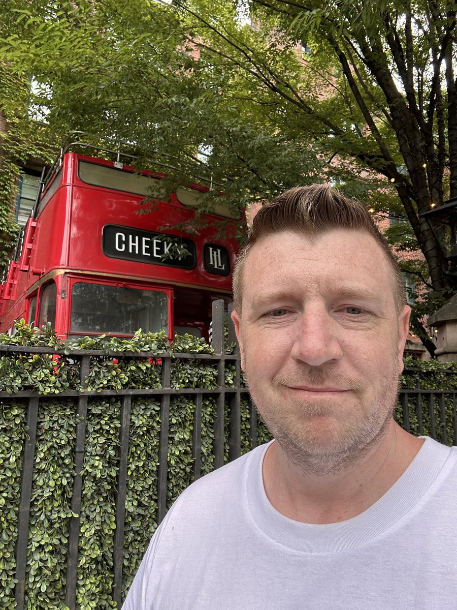 CheekyCrypto's tweet image. Was amazing in New York!

Was amazing to spend time with the #midnightNetwork team! 

Found a Cheeky London bus in NY of all places!

Looking forward to seeing how Midnight changes the game!
