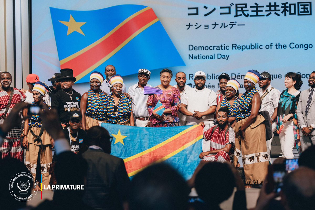 PrimatureRDC's tweet image. #IndépendanceRDC #Osaka
30 juin 2025 | À l’Expo universelle Osaka 2025, la Première Ministre Judith Suminwa Tuluka a célébré les 65 ans d’indépendance de la RDC aux côtés de la diaspora congolaise et des autorités japonaises, dans une atmosphère festive et solennelle.
•…