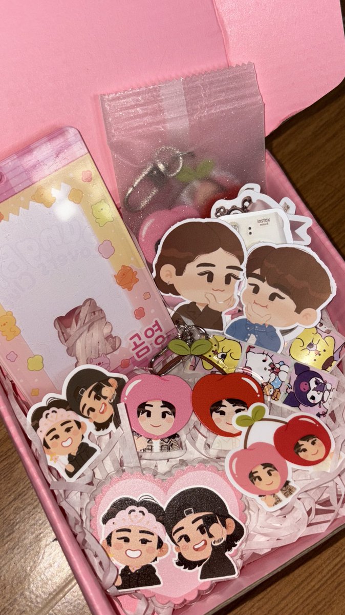 's tweet image. arrived yesterday!! SOBRANG CUTE 🥹 thank you as always!!!! lf sungbri pc LMAO @jaembfe