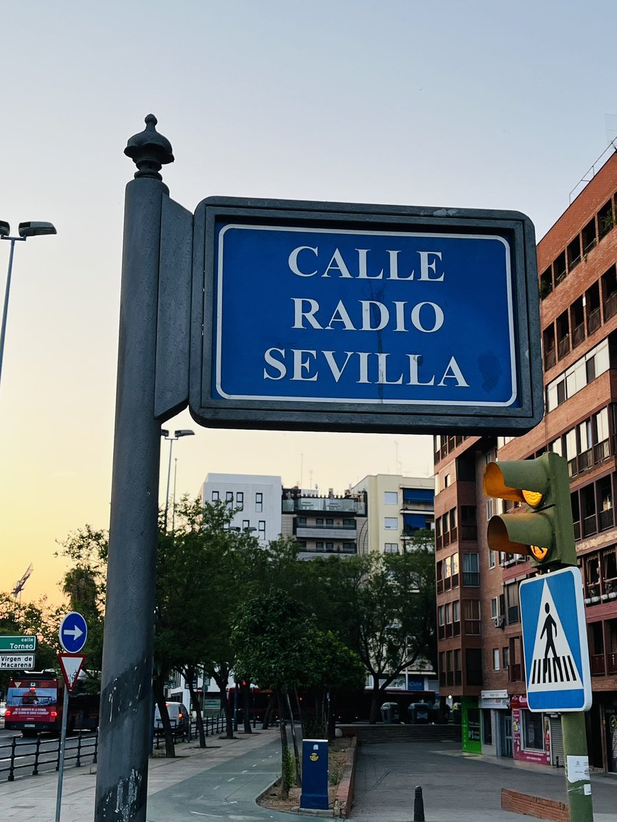 Antonio Yélamo Crespillo (@antonioyelamo) on Twitter photo Buenos días en Radio Sevilla estamos de aniversario. Un siglo de historia ,un siglo de calle y de convivencias <a href="/RadioSevilla/">Radio Sevilla</a> <a href="/La_SER/">Cadena SER</a> Buenos días en Radio Sevilla estamos de aniversario. Un siglo de historia ,un siglo de calle y de convivencias <a href="/RadioSevilla/">Radio Sevilla</a> <a href="/La_SER/">Cadena SER</a>