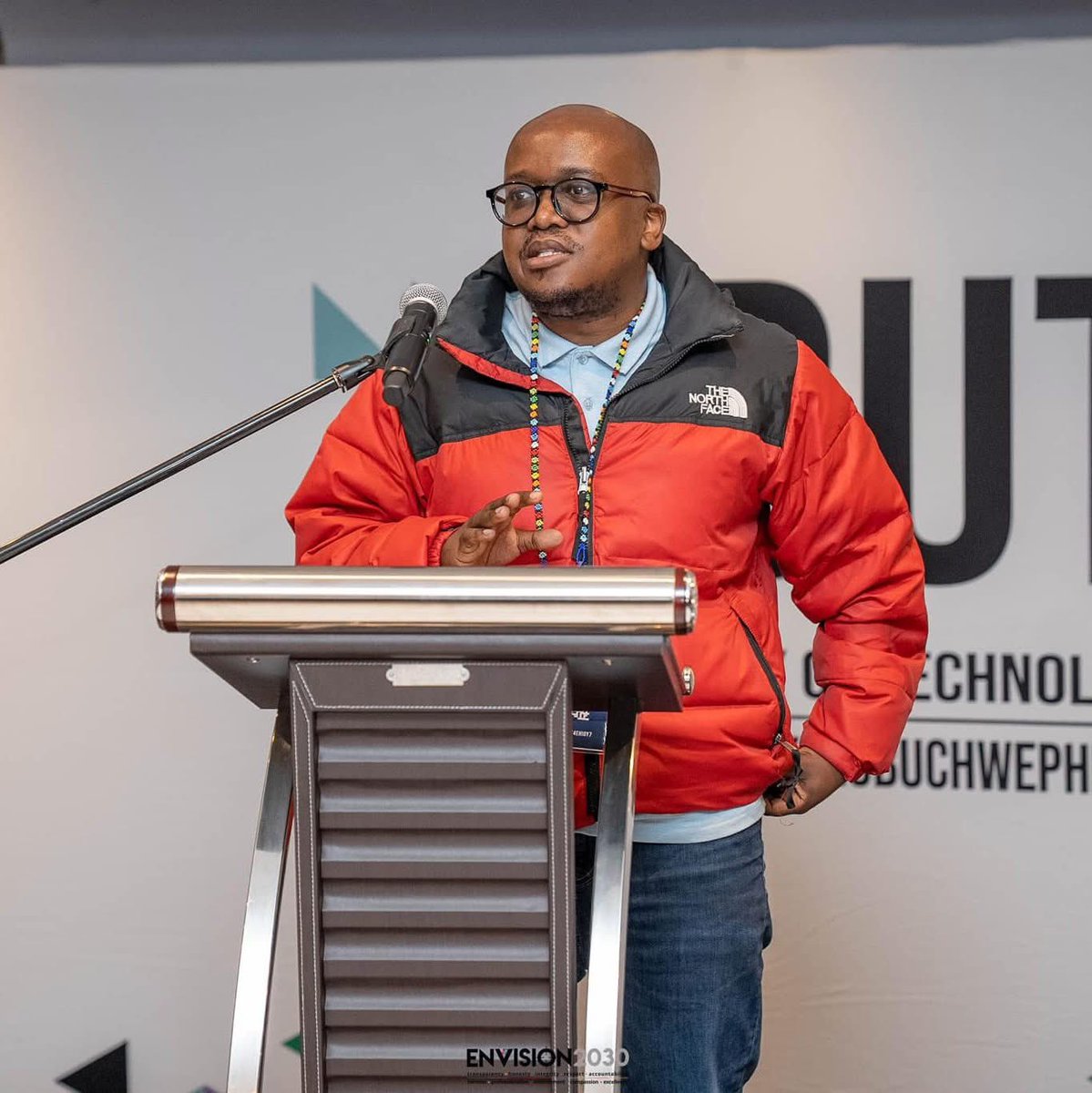 This month marks my 3 years' anniversary since I have been appointed as an Associate Professor at the <a href="/go2uj/">University of Johannesburg</a>. It has been an incredible journey, filled with so many opportunities for growth and learning. To many more years filled with endless possibilities. 😊❤️🧡🥂🎉🎊