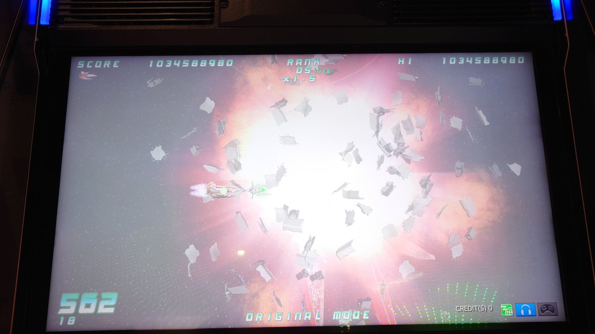 Fka22131's tweet image. ローリングガンナー 
オリジナルモード 1CC(真ボス無し)

最後はボム地獄で締めました。
#ローリングガンナー  #APM3