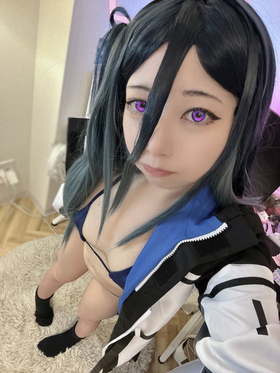 where are you looking, sensei?💢