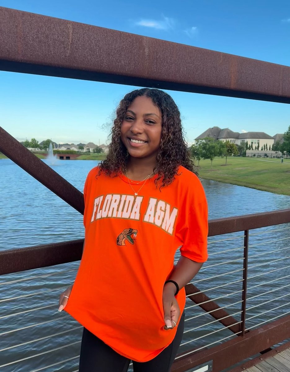 HBCU Premier Sports & More (@hbcusports1) on Twitter photo Simone Robinson (Class of '26) Honor Student from Shadow Creek High School in Pearland, TX commits to Florida A&M Volleyball Simone Robinson (Class of '26) Honor Student from Shadow Creek High School in Pearland, TX commits to Florida A&M Volleyball