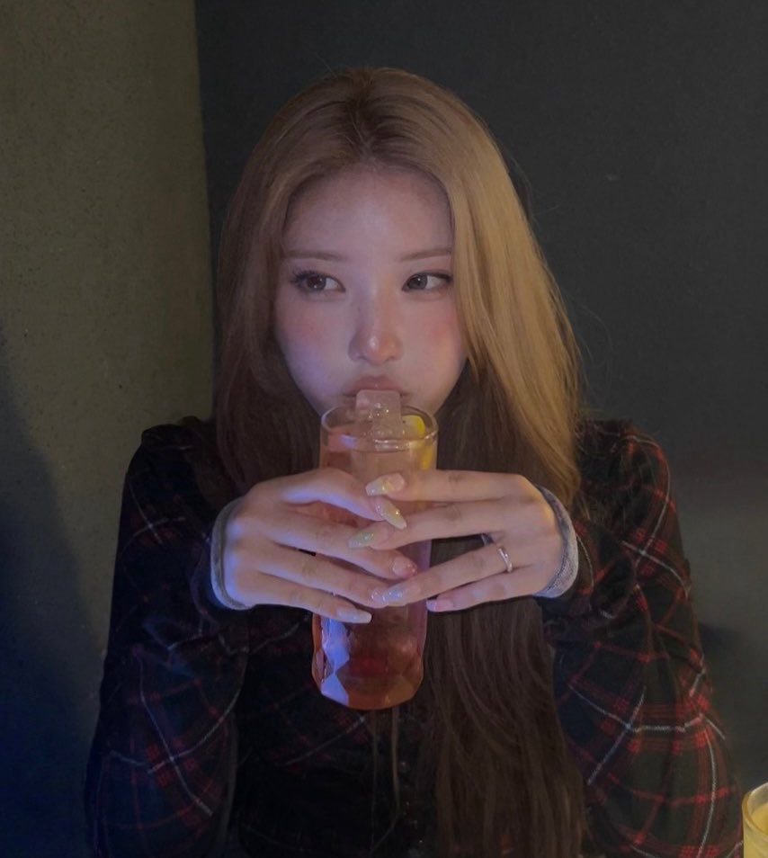 chaeinrl's tweet image. 