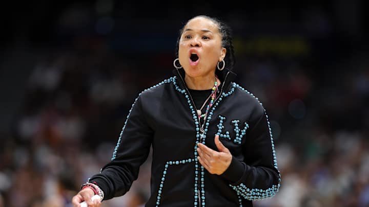 94 Feet WBB (@94feetwbb) on Twitter photo Knicks Coaching Search🚨
Knicks have reach out to South Carolina AD Jeremiah Donati regarding interest in Dawn Staley, according to <a href="/LuluKesin/">Lulu Kesin</a>
While it seems highly unlikely Staley would leave for this job, it’s something to at least keep your eye on. Stay tuned Knicks Coaching Search🚨
Knicks have reach out to South Carolina AD Jeremiah Donati regarding interest in Dawn Staley, according to <a href="/LuluKesin/">Lulu Kesin</a>
While it seems highly unlikely Staley would leave for this job, it’s something to at least keep your eye on. Stay tuned