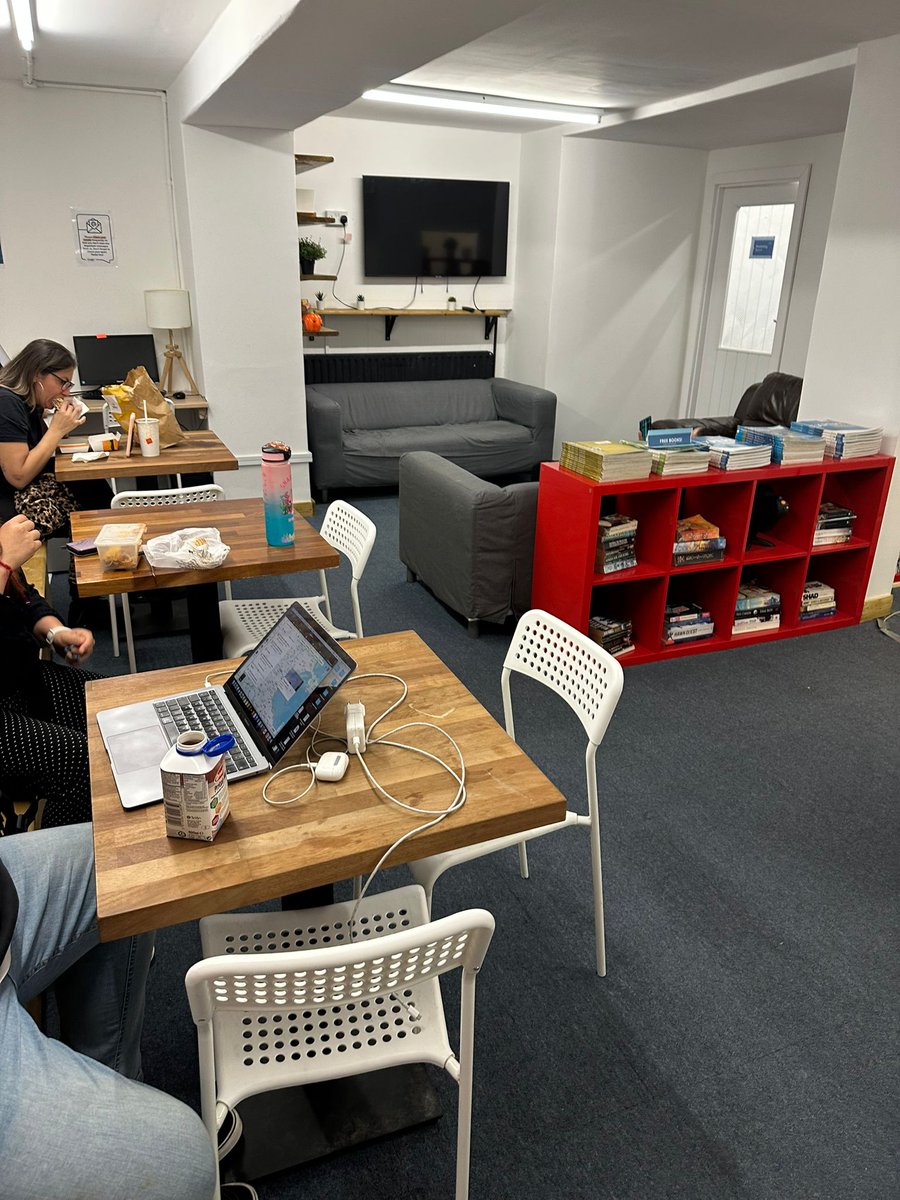 IeVending's tweet image. New Installation at Academic Bridge Academy, Dublin
We’re proud to announce the installation of two new vending machines at Academic Bridge Academy, one for snacks and one for drinks — providing students and staff.

#VendingSolutions