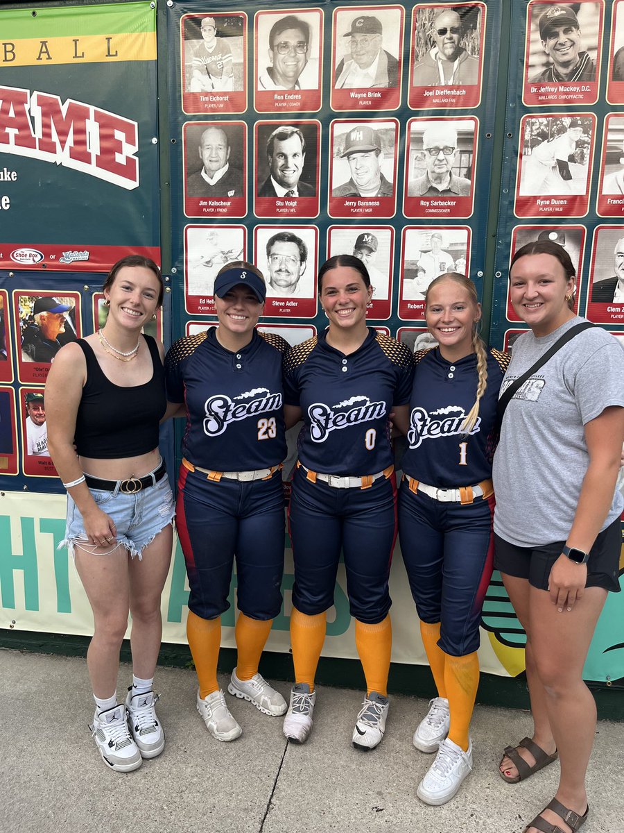 Some current and former Bobcats!!!!  Once a Bobcat always a Bobcat.