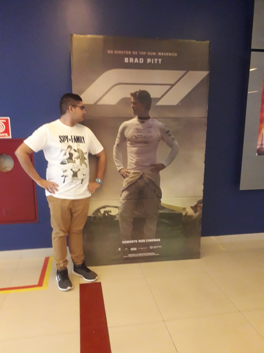 AlissonJonantha's tweet image. Hoje Fui Assistir Fórmula 1 O Filme F1: O FILME #Formula1 #f1filme #F1OFilme #F1 #F1Movie #F1TheMovie #APXgp @F1 @F1Movie @APXgpF1Team @SonnyHayesF1 @warnerbros @wbpictures_br @RioMarKennedy @cinepolisbrasil