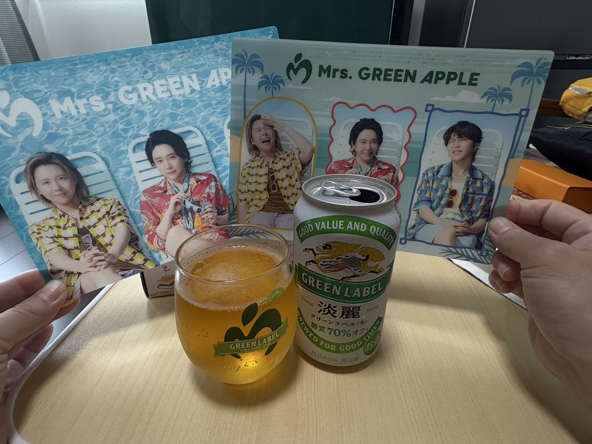 NRK316's tweet photo. グリーンラベルのコラボグラス、仕事終わりに無事ゲット出来ました😆 https://t.co/bgzFyVdih1