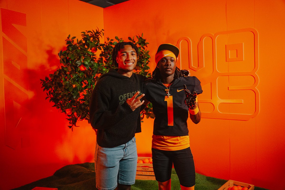 jamyan_theodore's tweet image. I will be Committing at 3 pm et tomorrow!
WHERES HOME?🏡