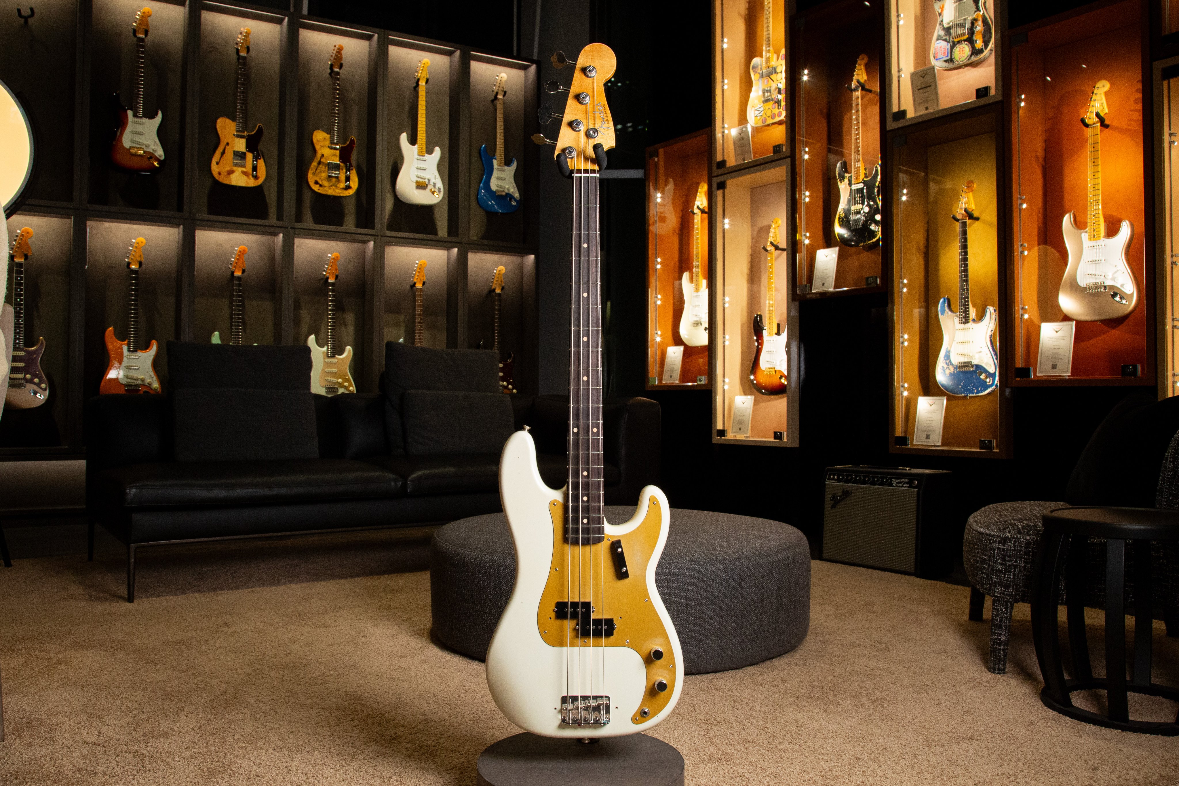 Bass Shop Geek IN Box | 【used】 Fender / Made In Japan