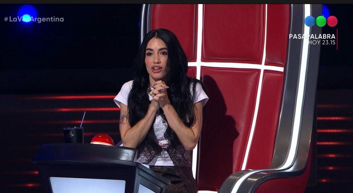 mauco (@mauco2011) on Twitter photo RATING | 22.39
#LaVozArgentina 15.6 <a href="/NicolasOcchiato/">Nico Occhiato</a> liderando la franja amplianente .
#AhoraCaigo 4.2
#BienvenidosAGanar 1.7
#PasoEnAmerica 0.9
#SeSienteArgentina 0.1 RATING | 22.39
#LaVozArgentina 15.6 <a href="/NicolasOcchiato/">Nico Occhiato</a> liderando la franja amplianente .
#AhoraCaigo 4.2
#BienvenidosAGanar 1.7
#PasoEnAmerica 0.9
#SeSienteArgentina 0.1