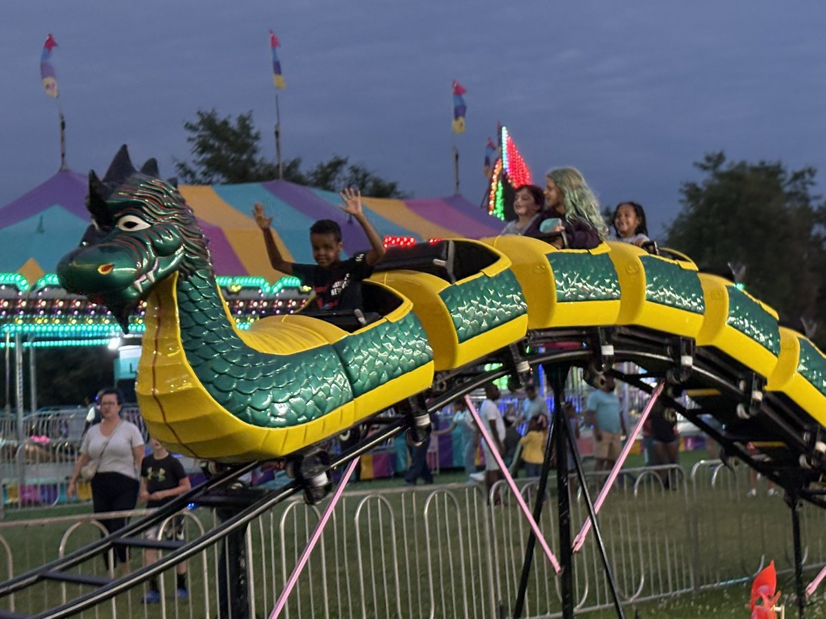 Charlie Senack tweet media