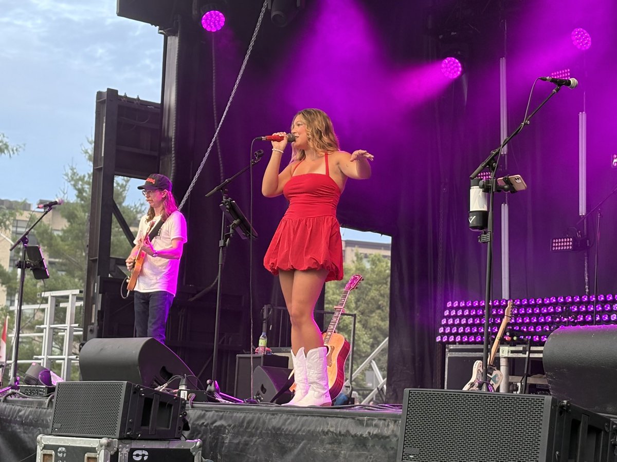 Charlie Senack tweet media