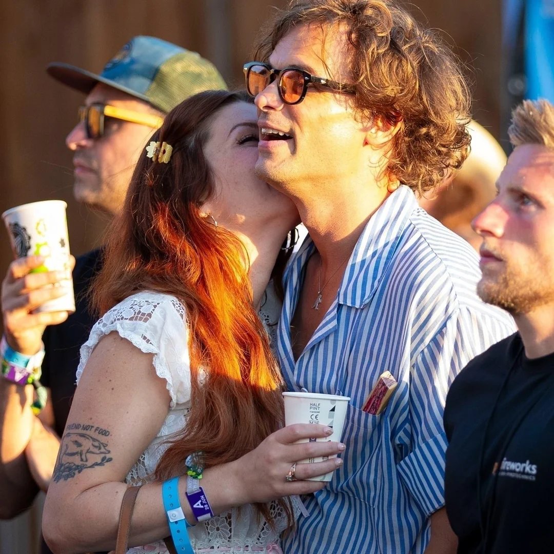 Amcelebnetwork's tweet photo. Matthew Gray Gubler (45) &amp; Willow Avalon (26) spotted at BST Hyde Park in London. (June 30, 2025) https://t.co/OGii4FSjbr