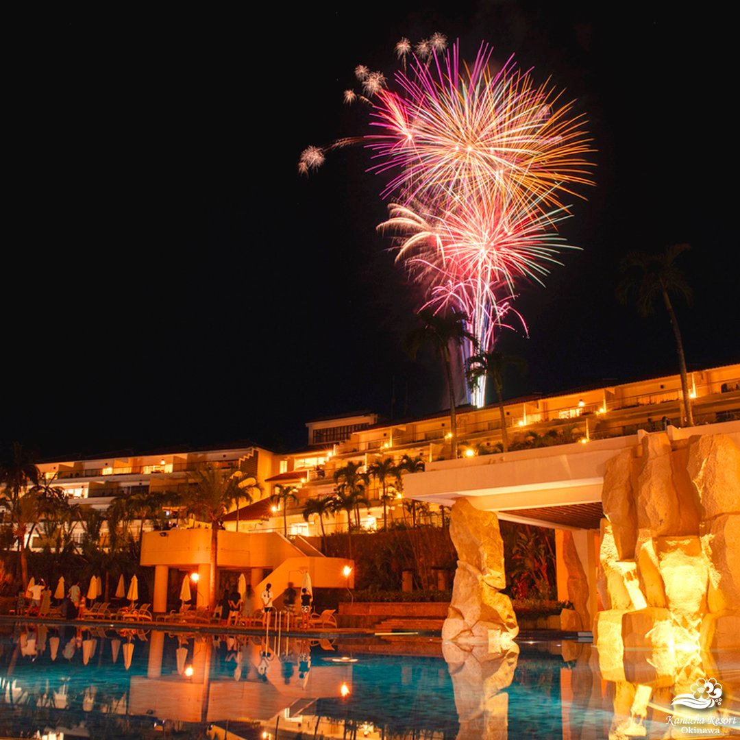 今年もカヌチャに、真夏の夜を豪華に演出する打ち上げ花火がやってきます🌟
カヌチャで過ごす夏の思い出に、夜空に咲く大輪の花火をお楽しみください。

SPLASH SUMMER FIRE WORKSは
7月26日（土）〜8月23日（土）の、毎週土曜日20：00より開催。
おすすめのビュースポットはガーデンプールです✨️