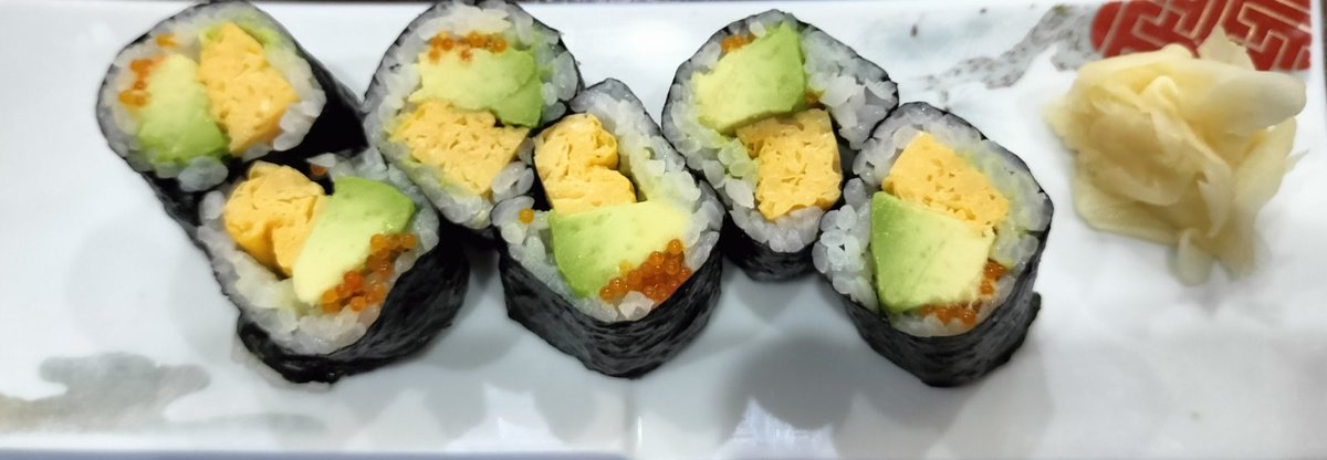 ヘルシーでクリーミーなアボカドの魅力を、ぜひ味わってください。

＞アボカド巻物
＞玉アボ鮪トロ巻物
＞アボカド巻物
＞玉アボカドチーズ巻
＞マグロアボカドつまみ

ご来店お待ちしております♪
＃浅草 ＃寿司令和 ＃ミャンマー応援 ＃sushireiwa #sushi