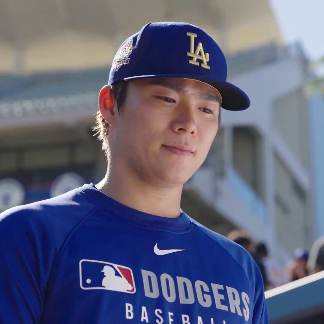 ちょ、待てぇいww」 山本由伸のボブルヘッドに日本人困惑
