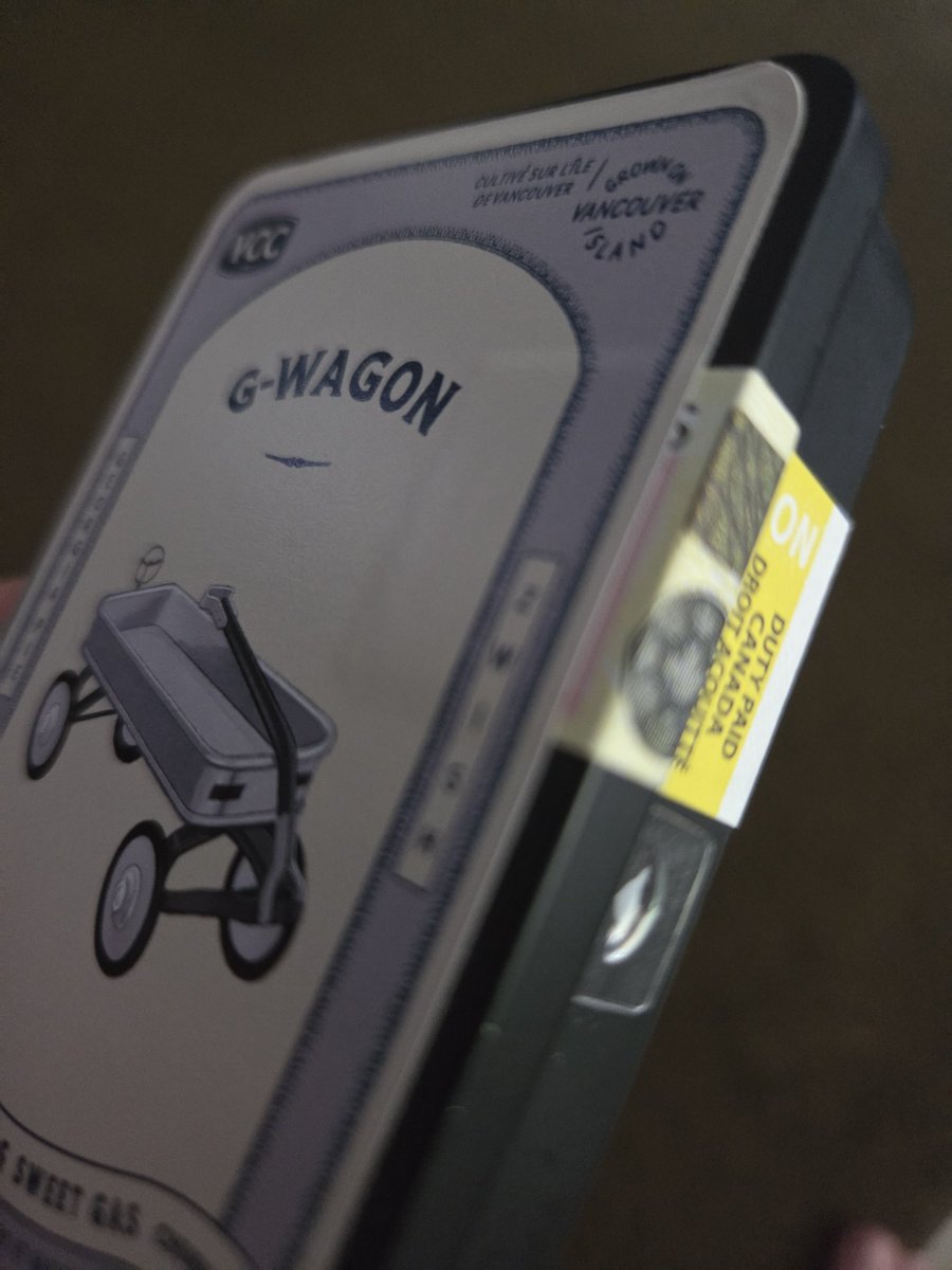 Not gonna lie....I'm a little obsessed with these.
<a href="/VicCannabisCo/">The Victoria Cannabis Company</a> 
#sraightcutsummer