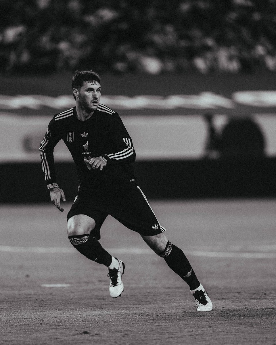 Santgimenez_'s tweet image. A solo un paso…! 👌🏻