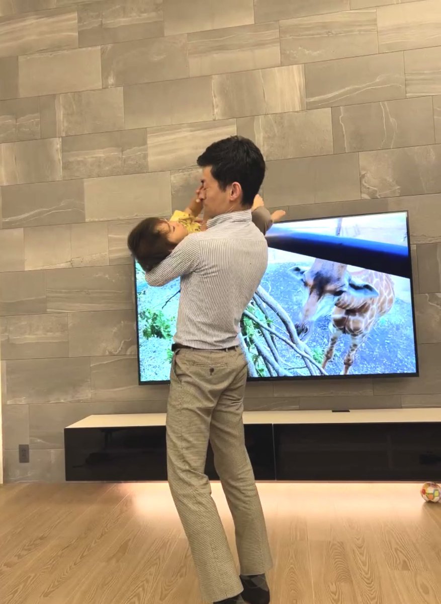 子に抱っこを拒否される悲しさ🥲