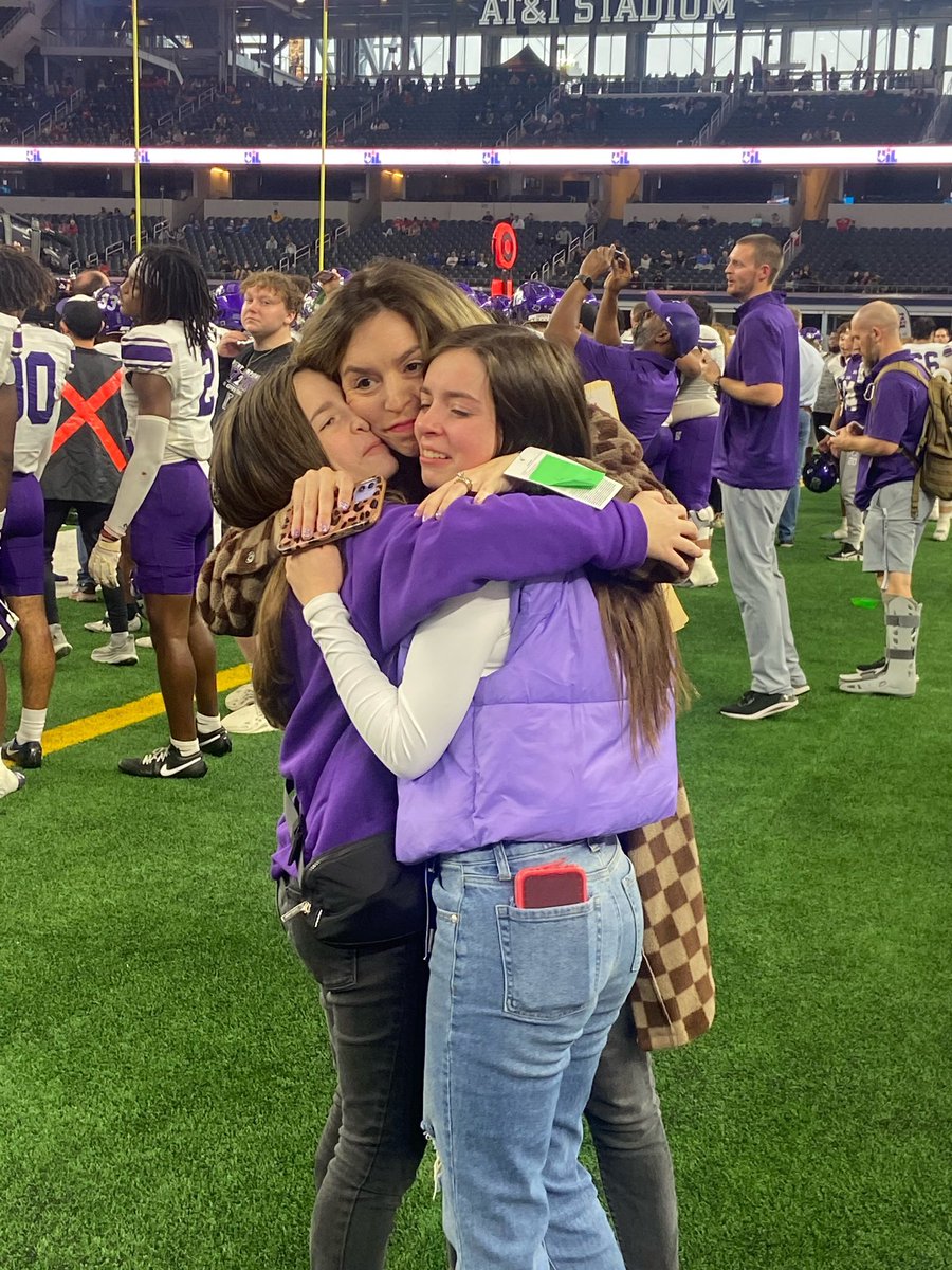 Ann Parr tweet media