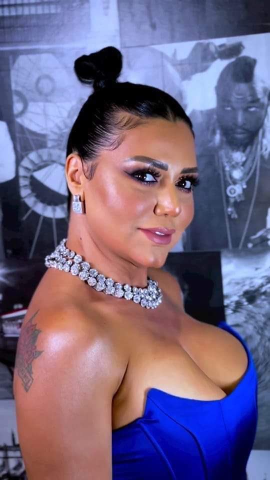 شفايف خرمك زنهرت نفشت لبرا اوي صح ؟!😈🔥
تؤتؤ  اوعي تلعب في خرمك يا منيل عيب يا ولا خط بزاز رانيا يعمل فيك كل دا😱💋
طب كس امك 😈