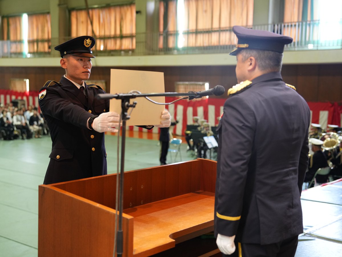 1i_nerima's tweet image. 【令和7年度自衛官候補生成長記録㉛】
自衛官候補生課程の修了式を行いました。約3ヶ月にわたる教育が修了し、それぞれの部隊へ配属されます。特技課程教育でもみんなガンバレ!
#練馬
#1連隊
#修了式