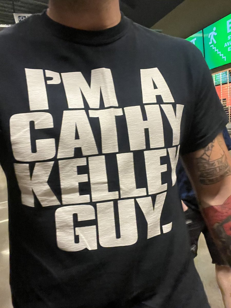 JunJunJunJordan's tweet photo. No @catherinekelley at Raw/SmackDown tonight? I want my money back 💔 https://t.co/RFmheRegh9