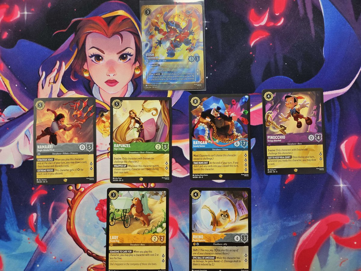 Asylumsaint's tweet image. After the Glass City 5K, we filled out surveys for a chance to win a box of Reign of Jafar. I was the winner of the box and this is what I pulled! Thanks again to @ToledoGameRoom & @GCShowdowns for hosting the event and for the box! I am looking forward to future events!