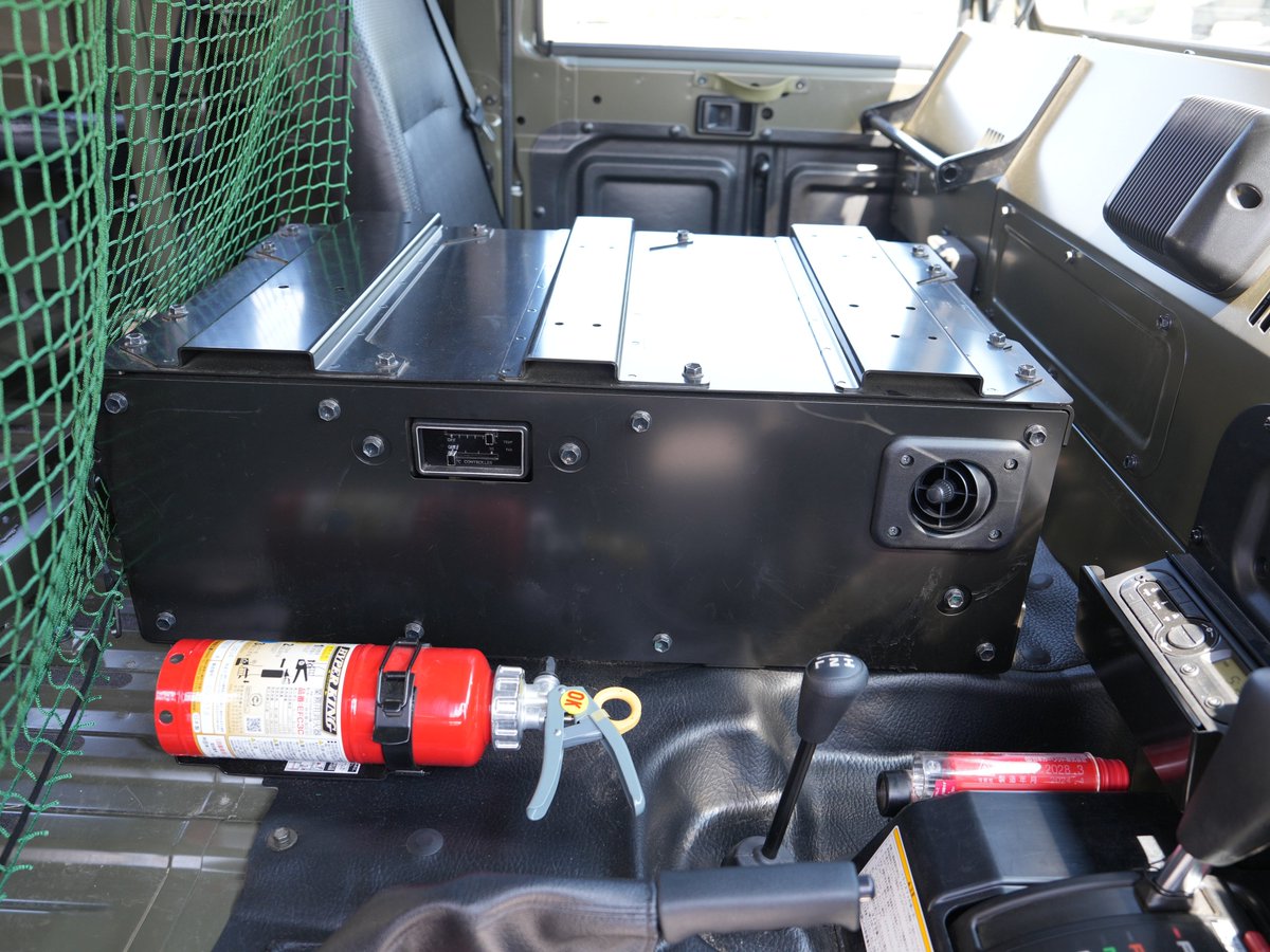 1i_nerima's tweet image. 連隊の一部の高機動車にエアコンが設置されました。夏場の車内はとても暑かったので、これで夏を乗り切ることができそうです!
#練馬
#1連隊
#エアコン