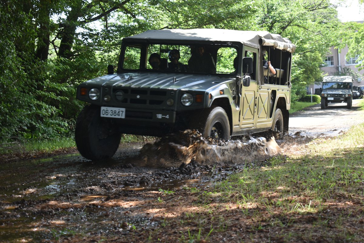1i_nerima's tweet image. 連隊は陸上自衛隊広報センターりっくんランドで車両体験イベントを実施しました。ご来場された方々に高機動車の体験試乗を楽しんでいただくとともに、自衛隊へのご理解をいただきました。
#練馬
#1連隊
#りっくんランド