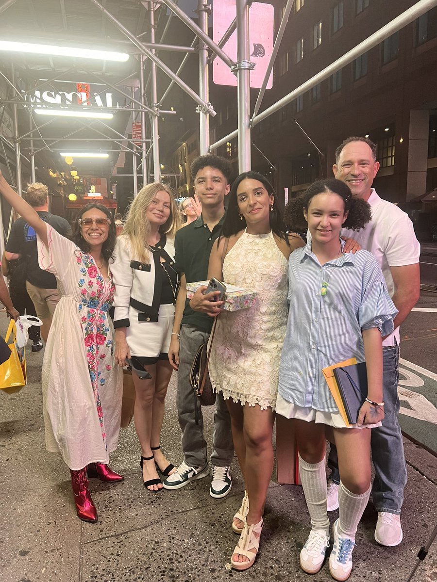 Jenifer | ONELOVE | NFTNYC2025 (@jeni_pepen) on Twitter photo Found this in the communal drive folder 🥹
These kids got a lot of tias
Love that for them 💞
<a href="/creatressart/">Creatress Sarai</a> <a href="/ZakalataMarie/">Zakalata Marie | NFT.NYC</a> Found this in the communal drive folder 🥹
These kids got a lot of tias
Love that for them 💞
<a href="/creatressart/">Creatress Sarai</a> <a href="/ZakalataMarie/">Zakalata Marie | NFT.NYC</a>