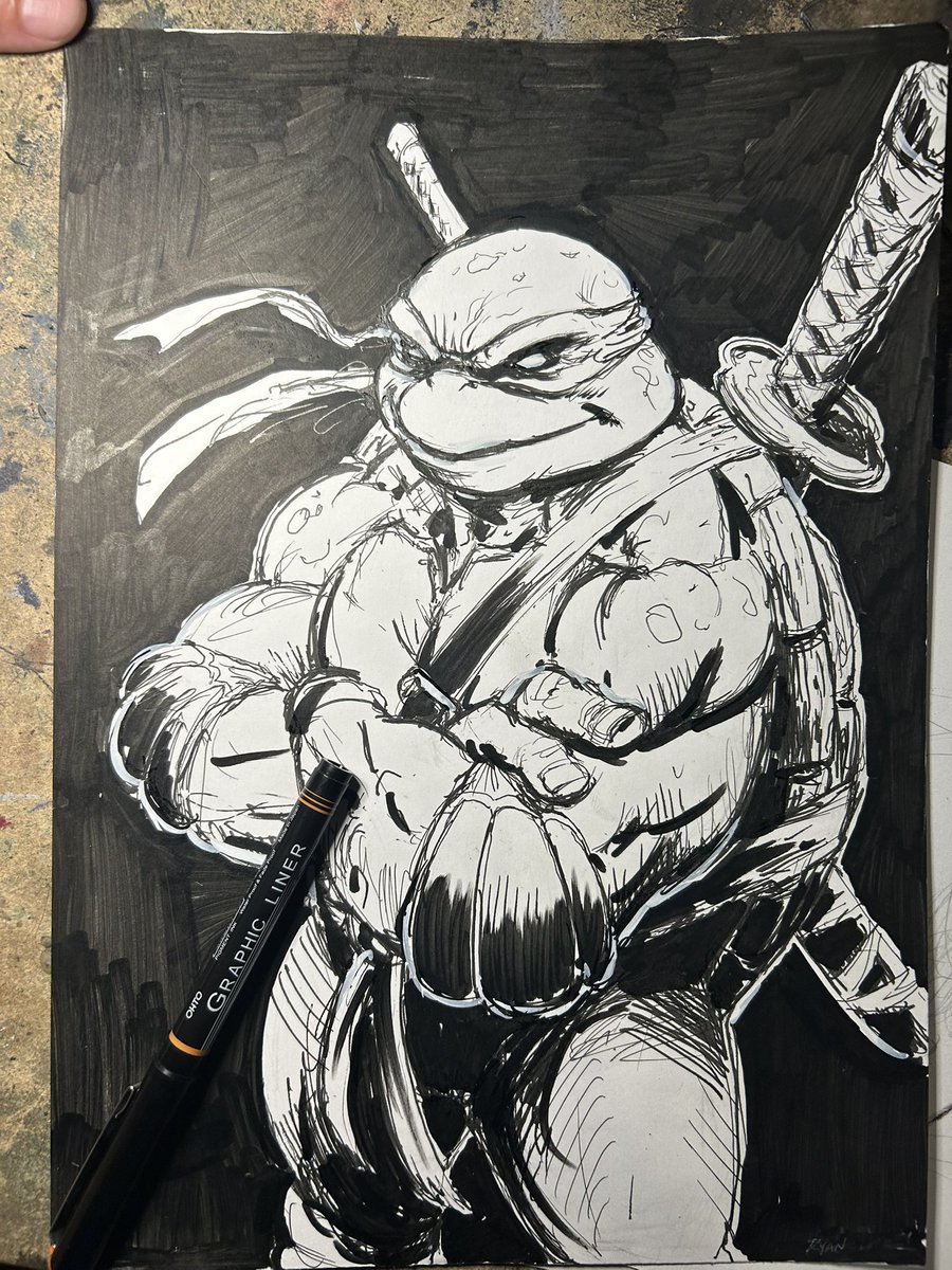 Drawing ninja turtles along with #Comicsgate kings tonight. Decided to do a quick sketch of Leonardo <a href="/EthanVanSciver/">ETHAN VAN SCIVER</a> 
<a href="/DanLawlis/">Dan Lawlis</a> 
<a href="/aaronlopresti/">aaronlopresti</a> 
<a href="/gnolan12/">Graham Nolan 🇺🇸</a>