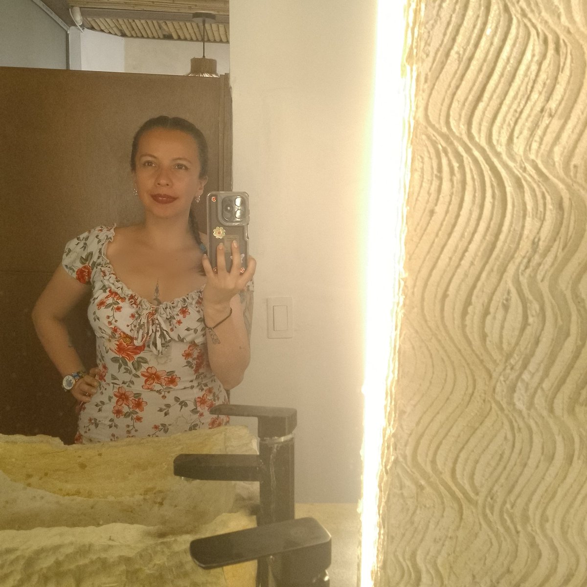 CataBM93's tweet photo. #NuevaFotoDePerfil https://t.co/vBoIhLoeI6