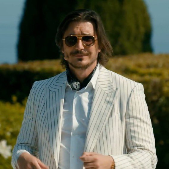 vlad to his stylist 

“we’re talking crypto today, make me look like a scammer”