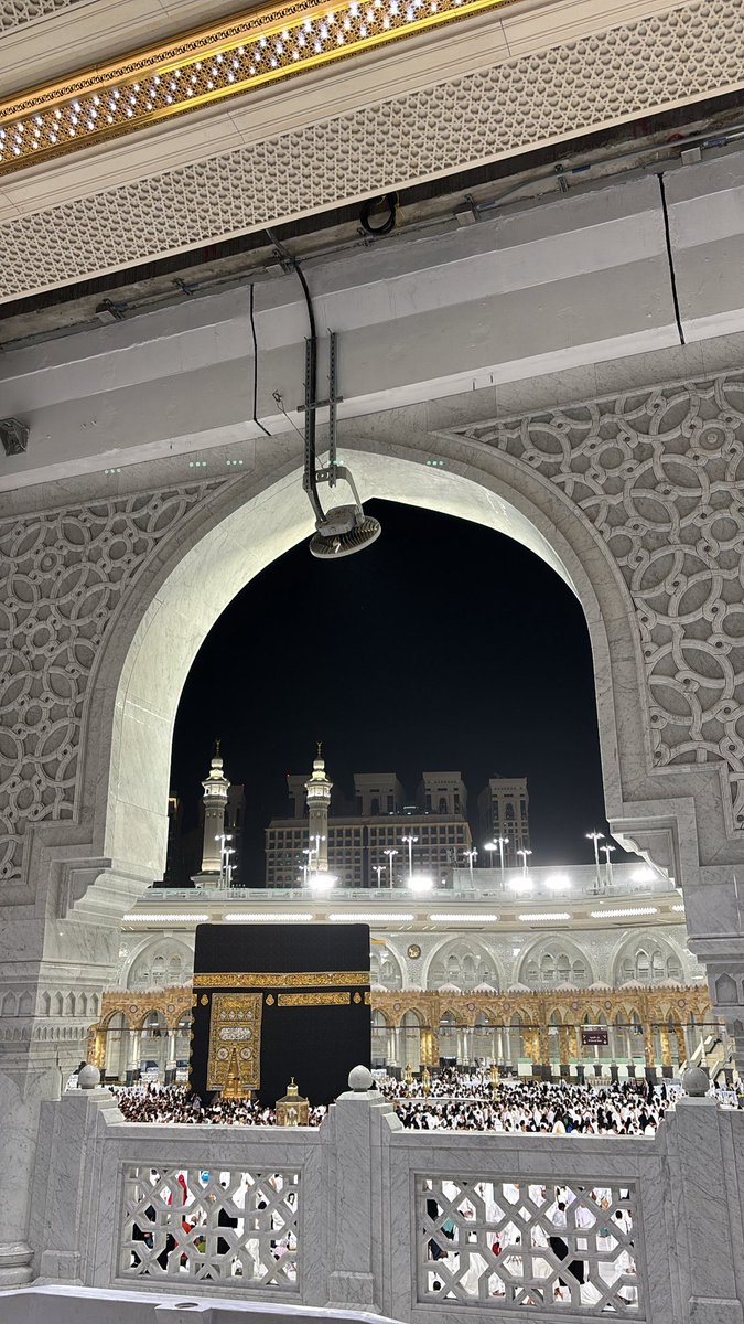 Wed19_M's tweet photo. و الرُوح في رِحَاب مكة إتّسَعَت
طاب اللقاء وقرّت العُيون وإرتوى القَّلب ❣️. https://t.co/u5BxUC2ZJr